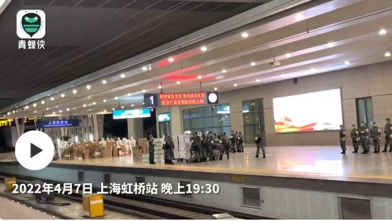 直擊上海戰(zhàn)疫：停下來的城市，是他們在守滬