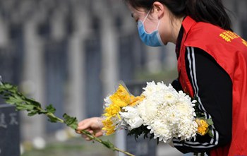 民政部：中高風(fēng)險地區(qū)暫停集中祭掃等集體性活動