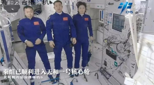 圍觀！“出差”十天了，航天員會做哪些工作？
