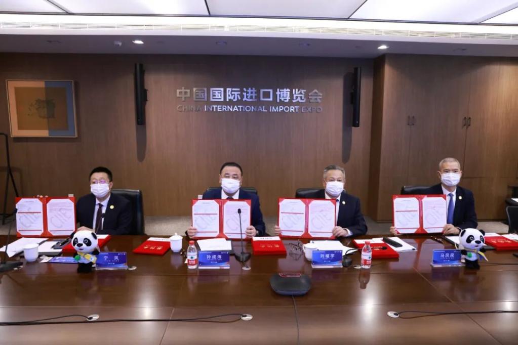 第五屆進(jìn)博會(huì)已簽約世界500強(qiáng)和行業(yè)龍頭企業(yè)260家