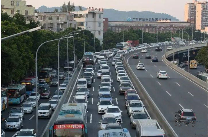 全國高速公路貨車通行688.63萬輛 環(huán)比增長(zhǎng)10.01%