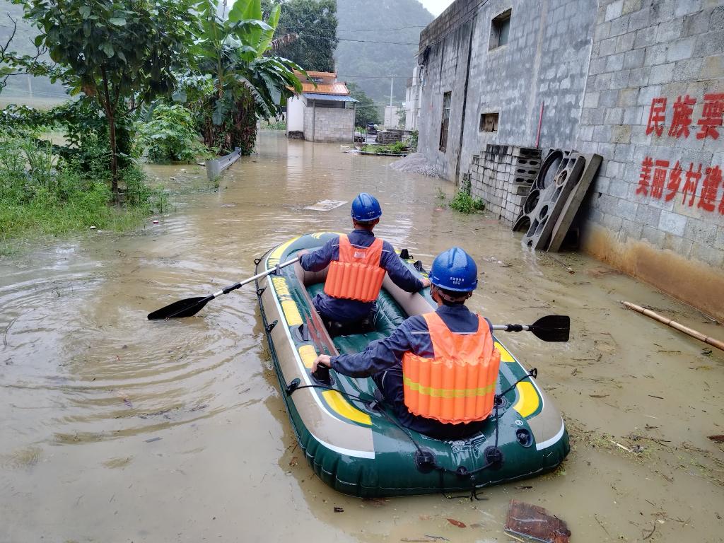 南方強(qiáng)降雨致超警洪水 多地提升應(yīng)急響應(yīng)