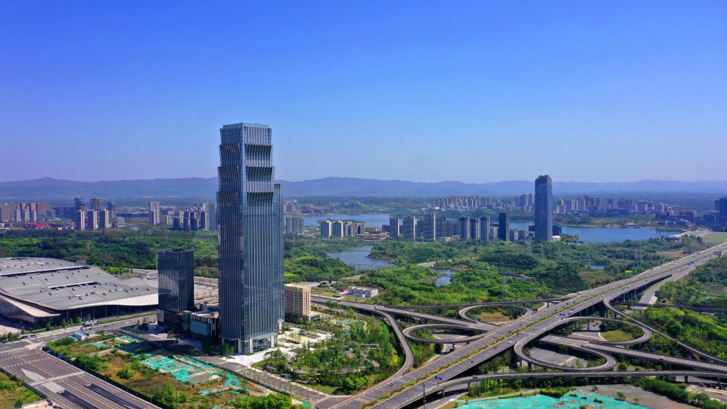 奮進(jìn)新征程 建功新時(shí)代·偉大變革丨四川：天府中央法務(wù)區(qū)探路司法供給側(cè)改革