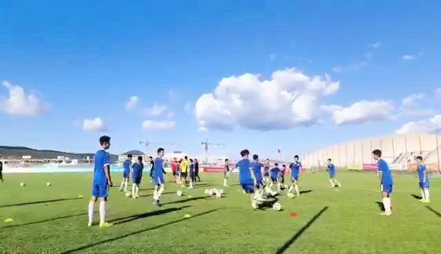 中國(guó)青少年足球聯(lián)賽，在探索中起步