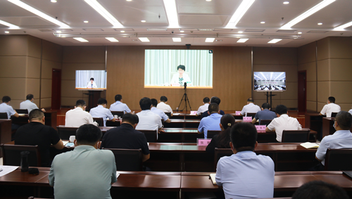 全市改革攻堅擂臺賽暨“十大創(chuàng)新”行動推進(jìn)視頻會議召開 堅持刀刃向內(nèi) 用好關(guān)鍵一招 全力推動改革工作整體升維  馬軍權(quán)在主會場出席會議并作情況匯報  江紹華李超董