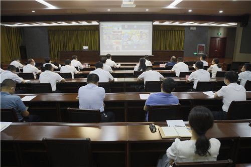 聊城制造業(yè)強(qiáng)市科技專家顧問團(tuán)成立  東昌府區(qū)在分會(huì)場組織收聽收看