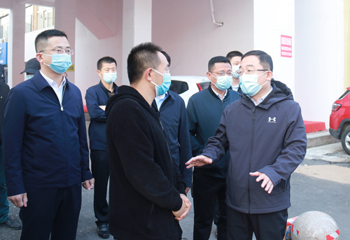 推動創(chuàng)建工作落細落實 東昌府區(qū)委副書記、區(qū)長江紹華對深化全國文明城市創(chuàng)建工作發(fā)現(xiàn)問題整改情況開展“回頭看”