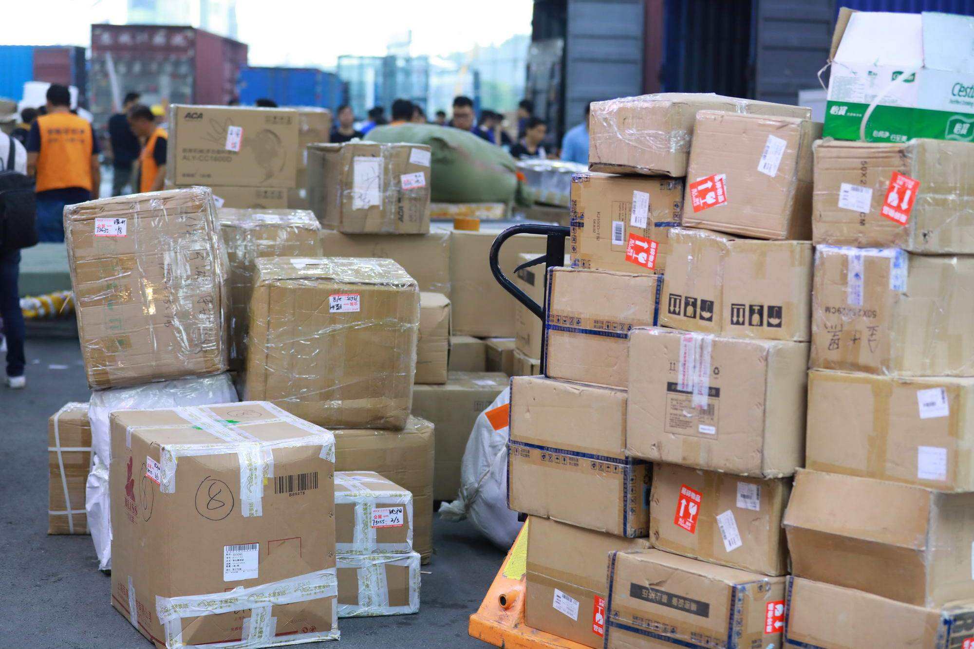 我國快遞網(wǎng)點基本實現(xiàn)鄉(xiāng)鎮(zhèn)全覆蓋（新數(shù)據(jù) 新看點）