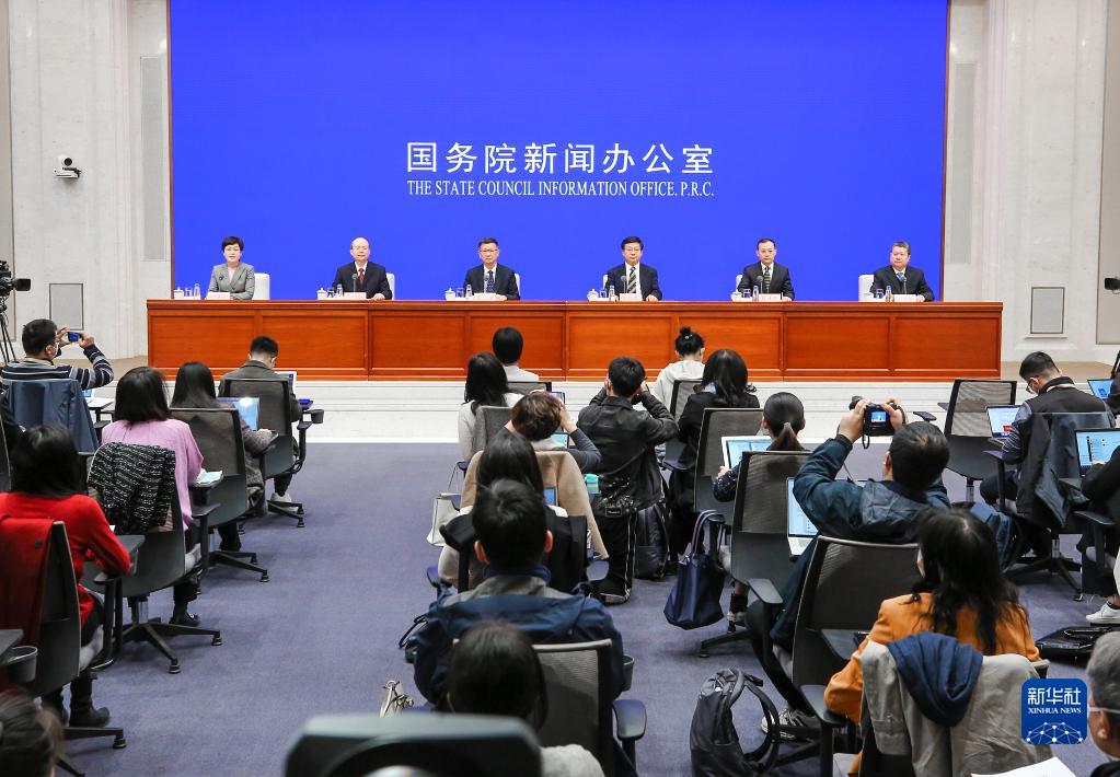 《促進個體工商戶發(fā)展條例》正式實施為扶持個體工商戶發(fā)展創(chuàng)造良好環(huán)境