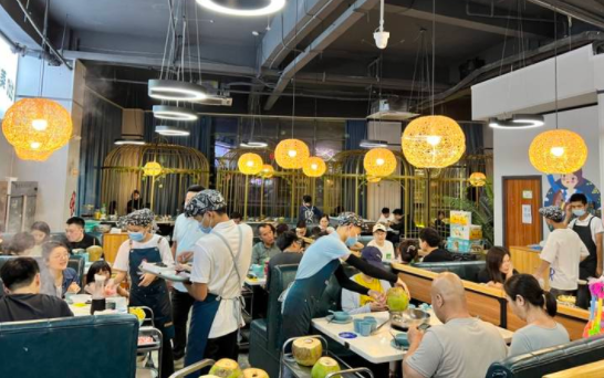 中消協(xié)發(fā)布輿情分析報告 餐飲消費等成春節(jié)消費吐槽熱點