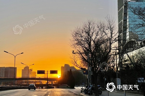 北京今天晴暖升級最高溫20℃ 陣風5級需注意防風防火