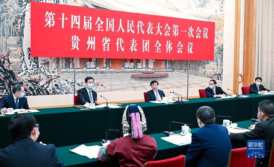 王滬寧在參加貴州代表團(tuán)審議時強調(diào) 全面貫徹習(xí)近平新時代中國特色社會主義思想和黨的二十大精神 奮力譜寫多彩貴州現(xiàn)代化建設(shè)新篇章