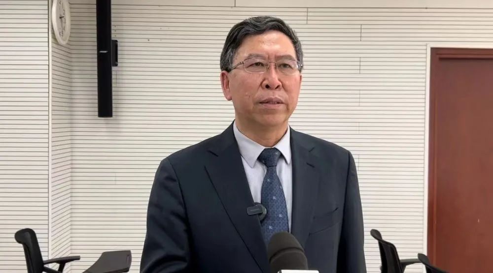 甲流有什么特點(diǎn)，要不要使用抗病毒藥物？專家解答