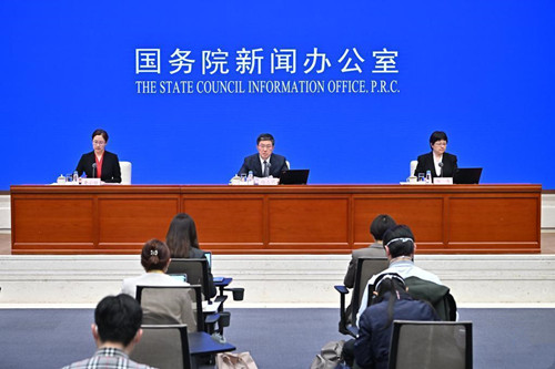 首季經(jīng)濟形勢丨平穩(wěn)運行、動能積蓄——透視首季工業(yè)經(jīng)濟數(shù)據(jù)