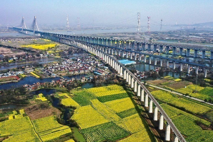 春季文旅消費(fèi)暖 賞花露營亮點(diǎn)多