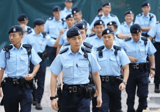 香港警隊招人！報名人數(shù)激增三倍，年輕人反響熱烈