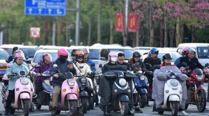 又一一線城市擬出臺措施！“電驢”不能隨意騎？