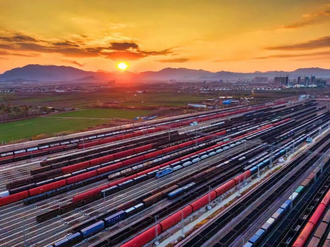 全國(guó)鐵路7月1日起實(shí)行新列車運(yùn)行圖 旅客列車增加46列