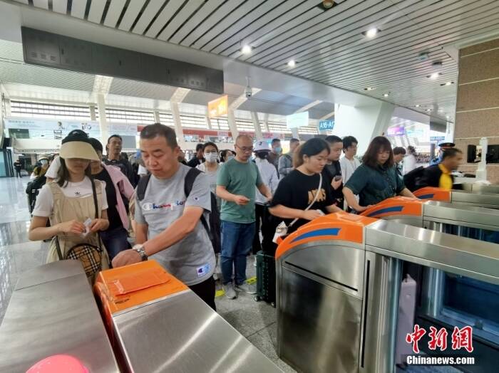 鐵路2023上半年成績單出爐：17.7億人次乘火車出行
