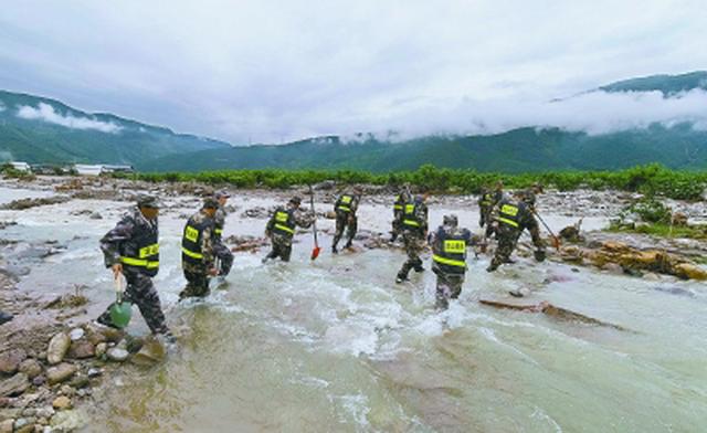 一些河流發(fā)生超警以上洪水 各地各部門積極防汛救災
