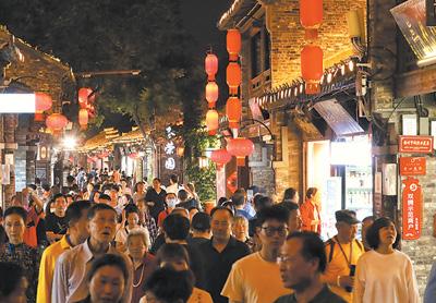 點亮夜間經(jīng)濟 提升城市活力