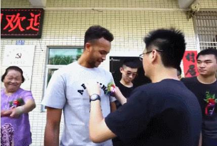 從安德森到李凱爾，中國男籃為何選中了他？