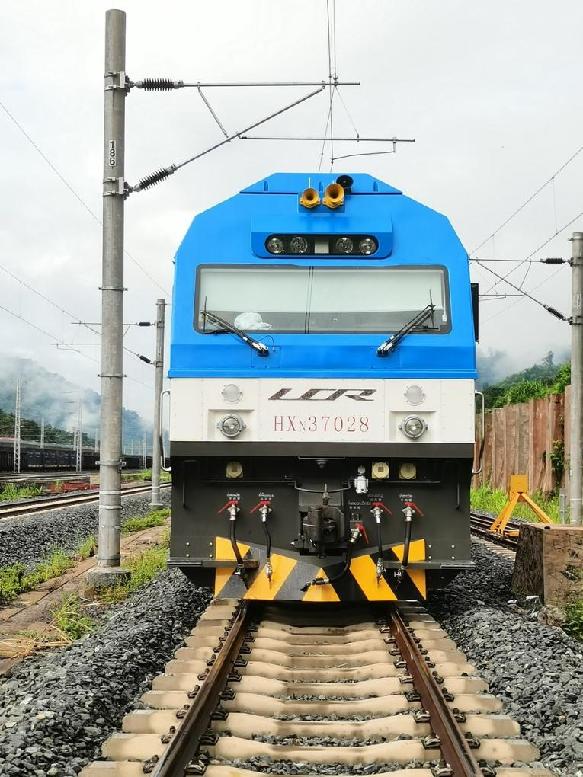 中國造內(nèi)燃機(jī)車“入列”中老鐵路