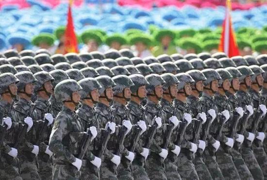 《軍營理論熱點怎么看·2023》印發(fā)全軍