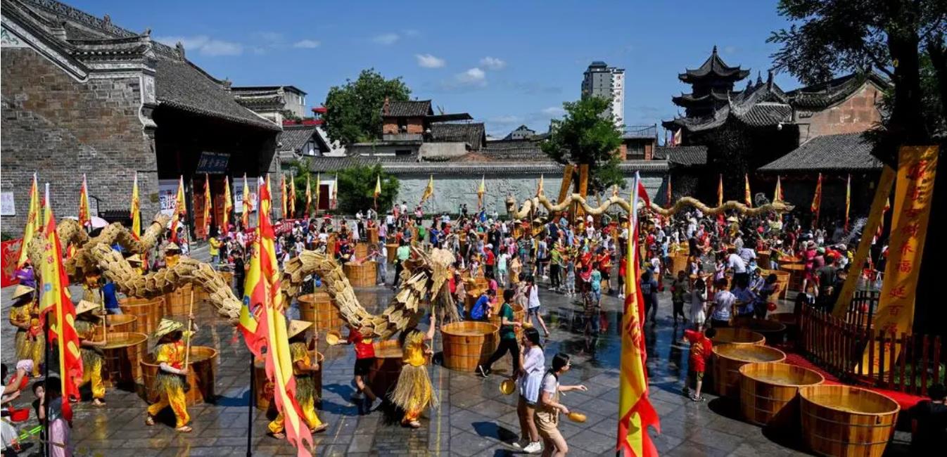 中國經(jīng)濟(jì)信心說丨“黃金周”熱力已現(xiàn)！文旅消費(fèi)激活經(jīng)濟(jì)新動(dòng)能