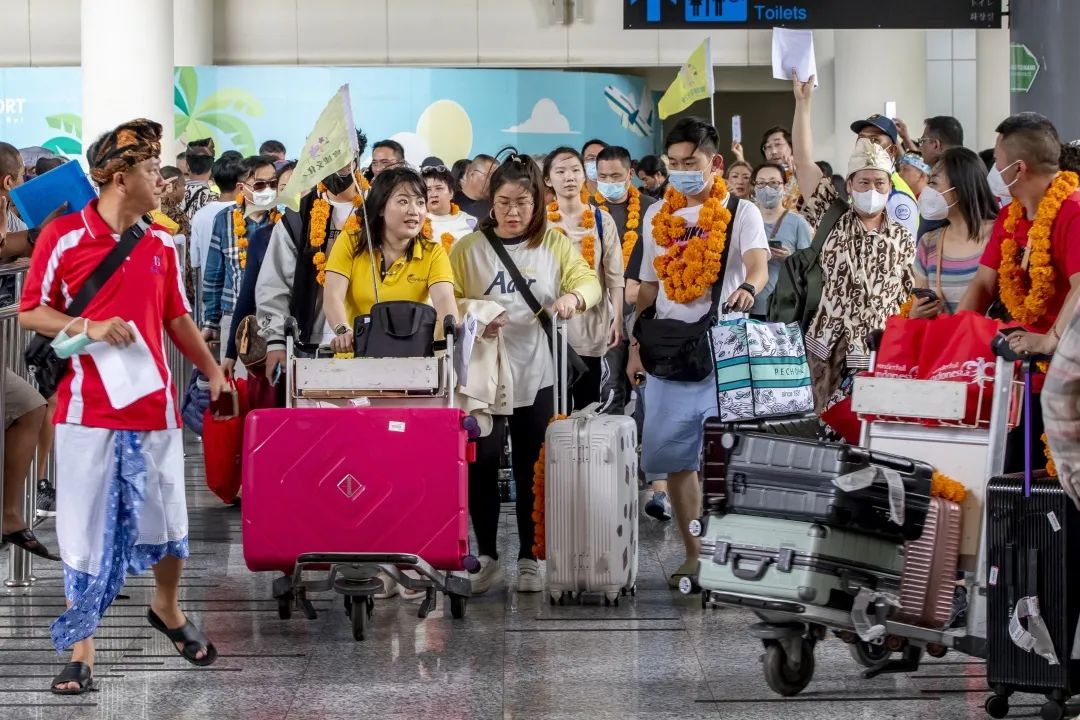 黃金周旅游熱度提前釋放 機(jī)票酒店預(yù)訂量大幅提升