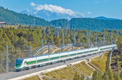 九年建設(shè)，滇藏鐵路麗香段開通在即——香格里拉要通火車了