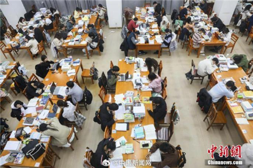 2024考研人數(shù)三年來首降，專家解讀