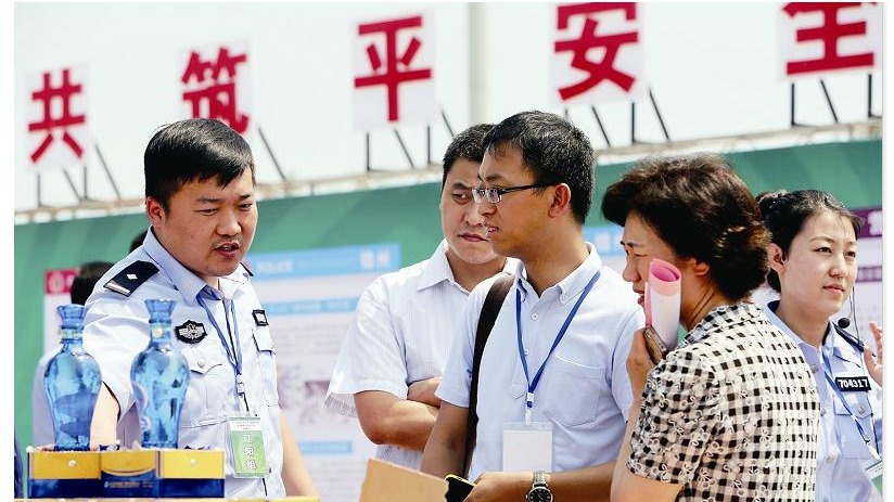 公安機(jī)關(guān)嚴(yán)打食品安全犯罪活動取得積極成效
