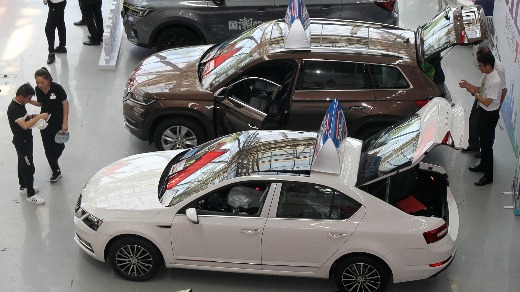 銷(xiāo)往全球140多個(gè)國(guó)家和地區(qū) 中國(guó)二手車(chē)出口提速