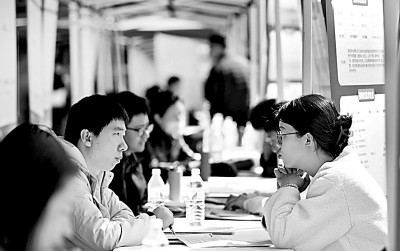 大學生基層就業(yè)：如何下得去、留得住、干得好