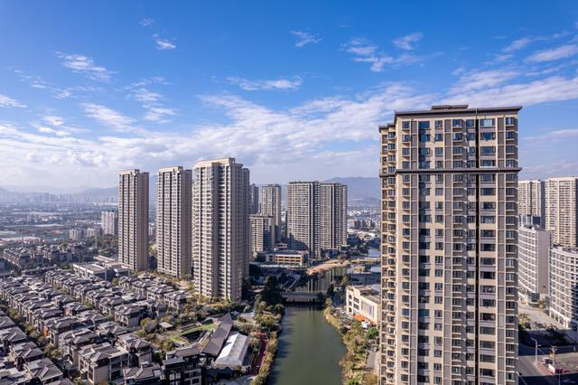 四箭齊發(fā) 樓市期待“新拐點”