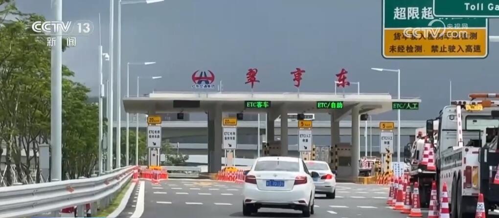 深中通道車流量保持高位運行 交警部門全力做好保暢通保安全工作