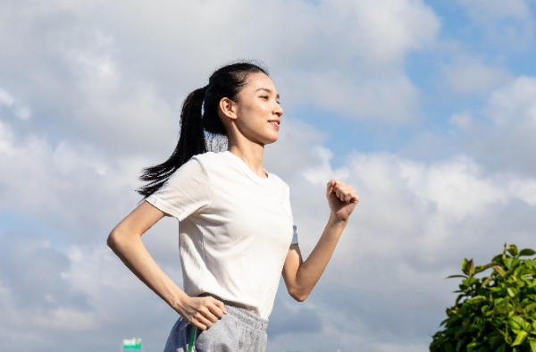 世界骨質(zhì)疏松日中國主題發(fā)布：管體重、強骨骼
