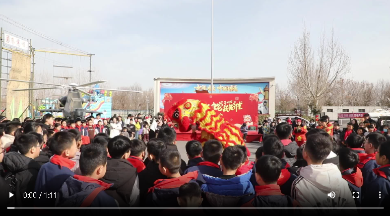 聊城市東昌府區(qū)：年味不間斷！2025聊城第二屆紅色新春游園大廟會(huì)正在進(jìn)行中