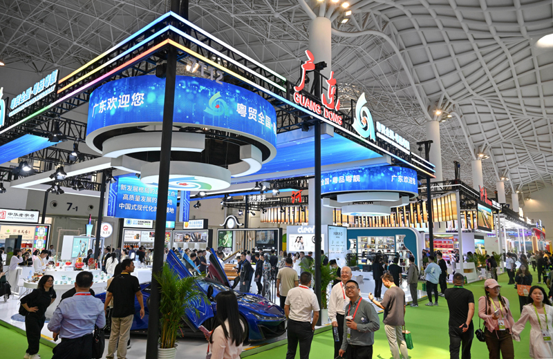 消博會“牽手”海南自貿(mào)港 中國市場“磁吸力”愈發(fā)強(qiáng)勁