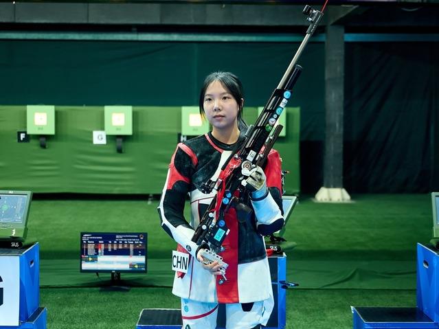 追光丨這個(gè)四月，他們射落九個(gè)世界杯冠軍