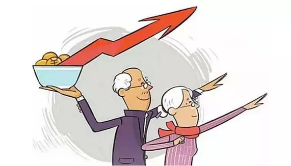 供需關系入手，破除“年齡歧視”