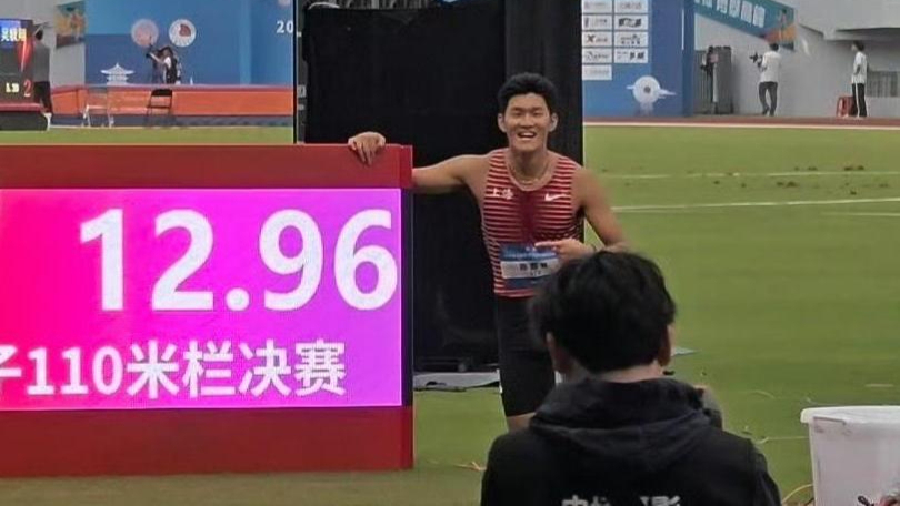陳圓將打破男子110米欄（99厘米）亞洲青年紀錄