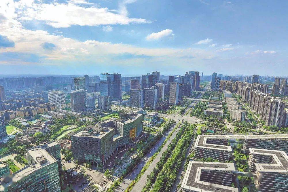 培育創(chuàng)新生態(tài)，增強(qiáng)城市動(dòng)能