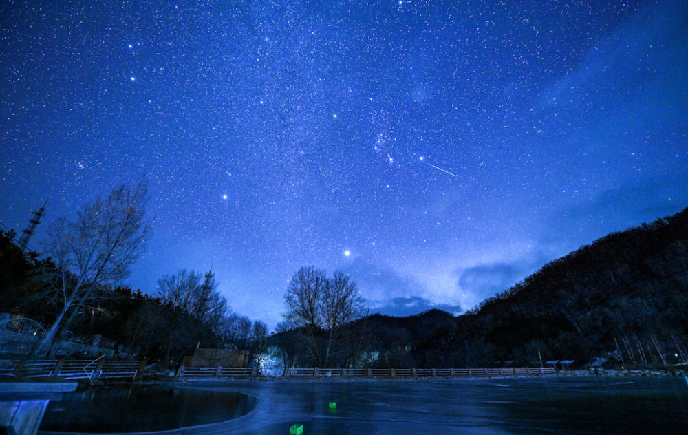 中國智慧港口：從“仰望星空”到“領(lǐng)航世界”