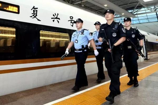 350公里！“復興號”開啟中國高鐵新時速