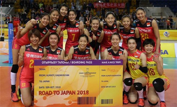 連續(xù)四個(gè)3比0！朱婷帶血出戰(zhàn)，中國(guó)女排4連勝結(jié)束世預(yù)賽