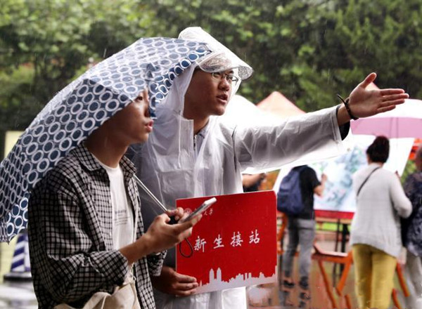 復(fù)旦迎來3千名新生亮點(diǎn)很多，卻被質(zhì)疑“妲己”女博士何時(shí)有下文