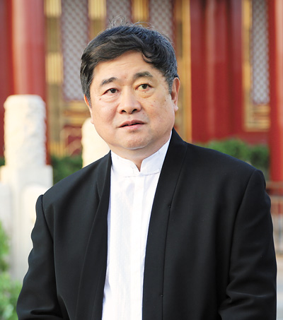 院長單霽翔，被網(wǎng)友稱為“最牛導(dǎo)游”，自稱“看門人”